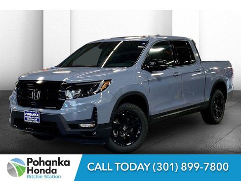 New 2026 Honda Ridgeline Black Edition image 2