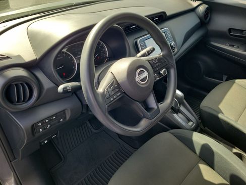 Used 2024 Nissan Kicks S FWD image 15