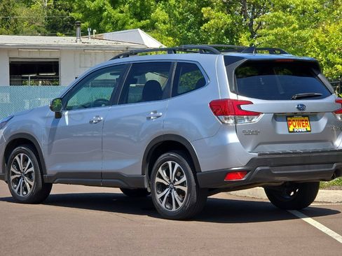 Used 2024 Subaru Forester Limited AWD/4WD image 6