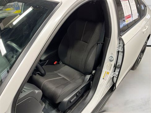 Used 2025 Honda Accord Sport image 18