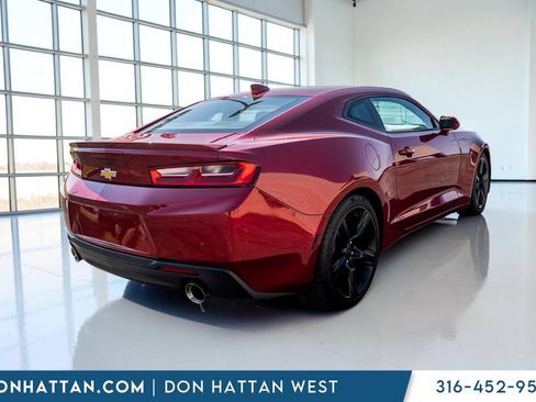 Used 2018 Chevrolet Camaro LT RWD image 26