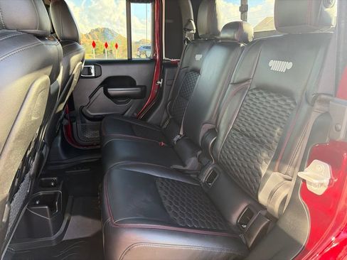 Used 2021 Jeep Gladiator Rubicon AWD/4WD image 20