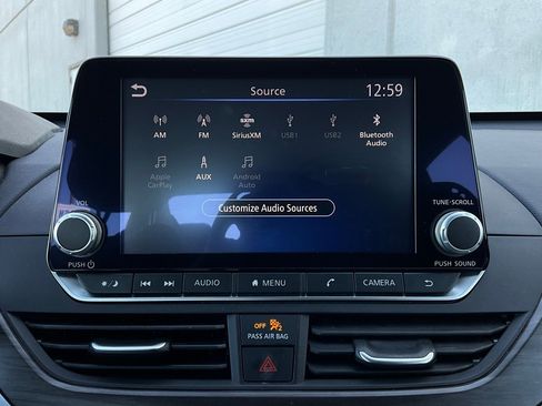 Used 2025 Nissan Altima 2.5 SV image 29