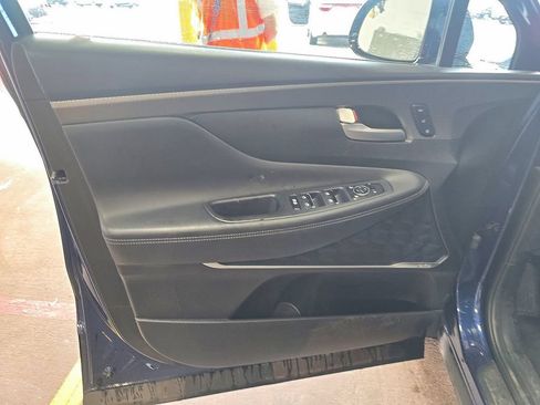 Used 2019 Hyundai Santa Fe AWD image 17