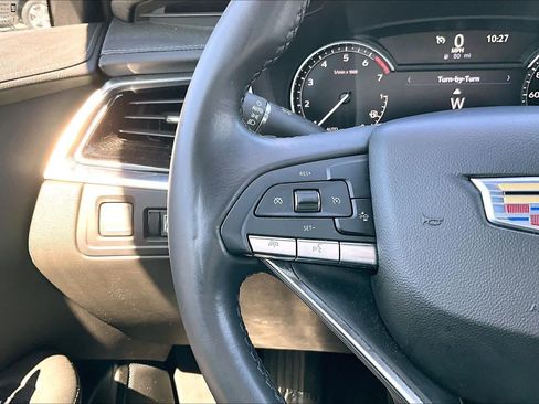 Used 2024 Cadillac XT6 Luxury FWD image 23