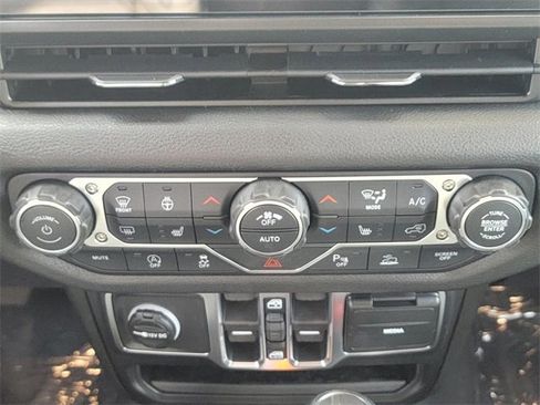 New 2026 Jeep Wrangler Sport S image 28