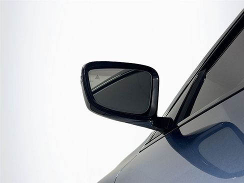 Used 2021 BMW 430i Coupe w/ Executive Package RWD image 5