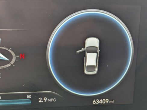 Used 2022 Hyundai Elantra Limited image 16