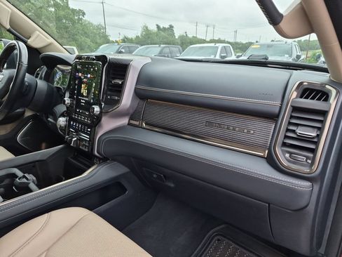 Used 2021 RAM 1500 Limited AWD/4WD image 39