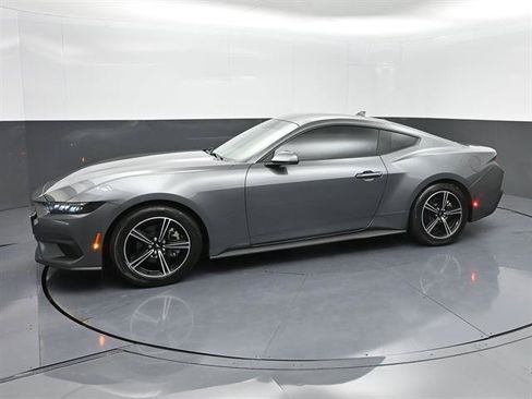 Certified 2025 Ford Mustang Coupe RWD image 25