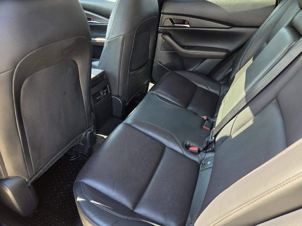 Used 2020 MAZDA CX-30 FWD w/ Premium Package image 13