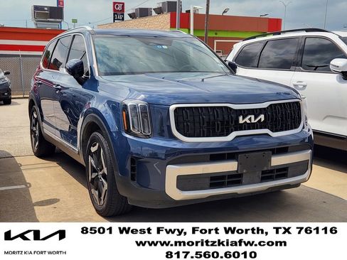 Used 2023 Kia Telluride EX image 1