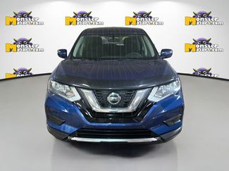 Used 2019 Nissan Rogue S video 2