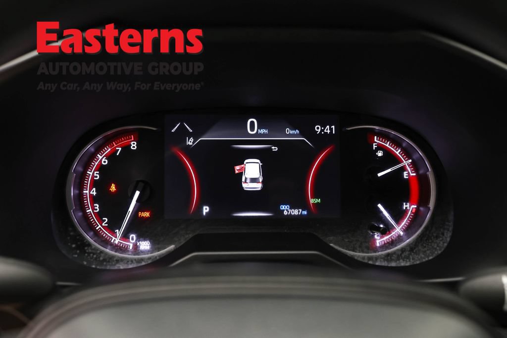 Used 2024 Toyota RAV4 XLE AWD/4WD image 17