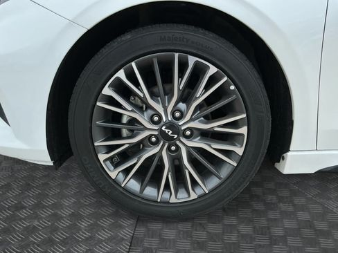 Used 2024 Kia Forte GT-Line w/ GT-Line Premium Package FWD image 14