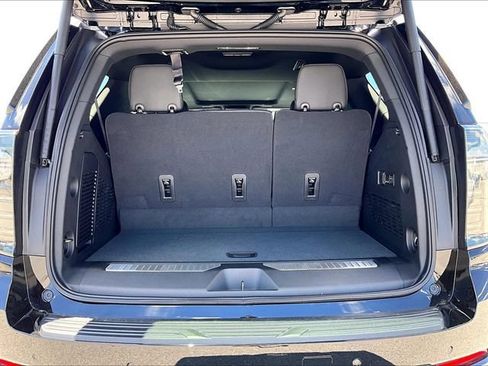 New 2026 Chevrolet Tahoe Z71 w/ Comfort Package AWD/4WD image 15