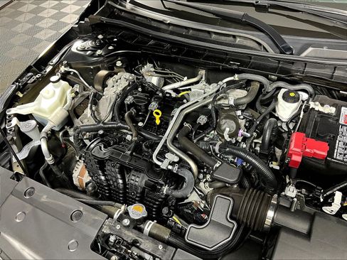 Certified 2024 Nissan Altima 2.5 SR FWD image 30