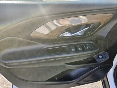 Used 2019 GMC Terrain SLE w/ Driver Convenience Package image 22