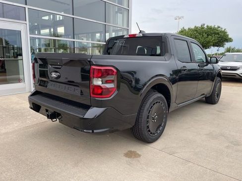 New 2025 Ford Maverick Lobo image 5