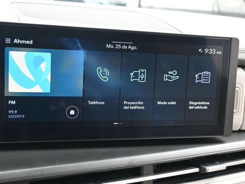 Used 2024 Hyundai Santa Fe SE FWD image 17