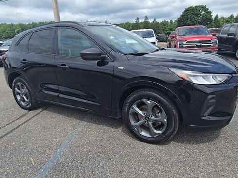 Certified 2023 Ford Escape ST-Line w/ Tech Pack #1 AWD/4WD image 21