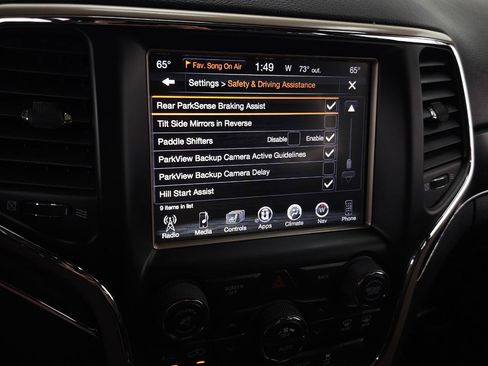 Used 2017 Jeep Grand Cherokee Limited AWD/4WD image 29