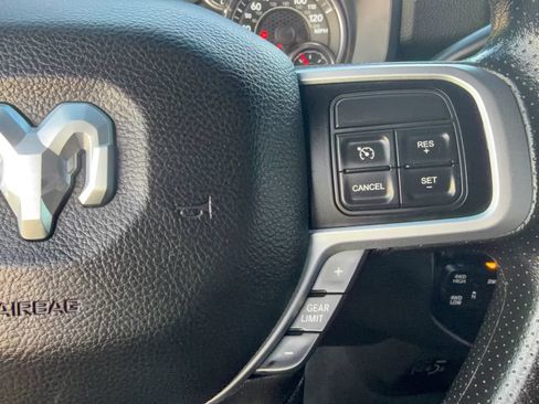 Used 2022 RAM 2500 Big Horn AWD/4WD image 18