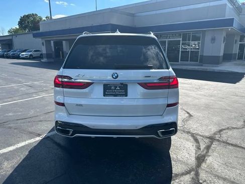 Used 2019 BMW X7 xDrive40i w/ Premium Package AWD/4WD image 4