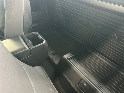 Certified 2025 Toyota Tacoma SR RWD image 11