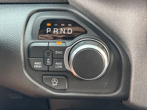 Used 2025 RAM 1500 Tradesman w/ Night Edition AWD/4WD image 29
