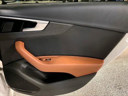 Used 2021 Audi A4 2.0T Premium w/ Convenience Package image 20