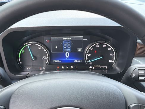 Used 2024 Ford Maverick Lariat FWD image 27