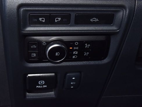 Certified 2024 Ford F150 Lariat w/ Equipment Group 502A High image 33