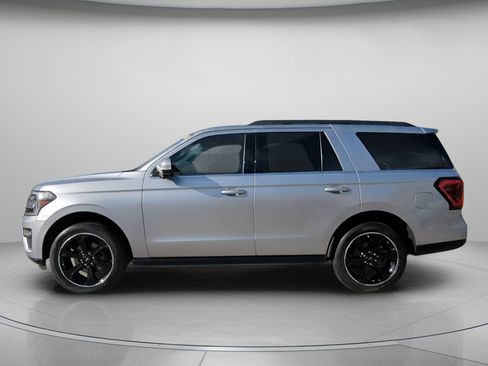 Certified 2023 Ford Expedition Limited image 16