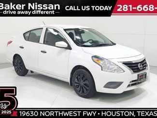 Used 2016 Nissan Versa S Plus video 1