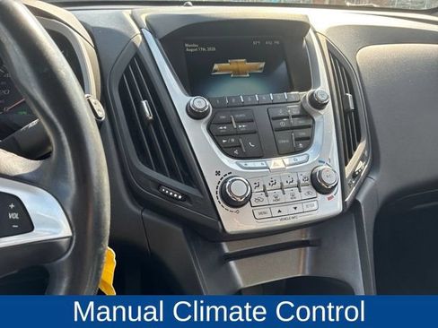 Used 2012 Chevrolet Equinox LT FWD image 11
