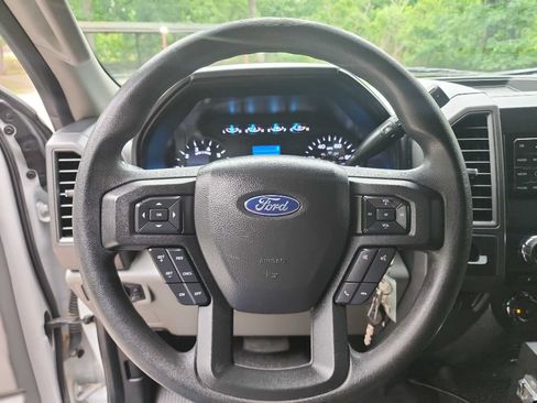 Used 2018 Ford F250 XL w/ Power Equipment Group RWD image 22