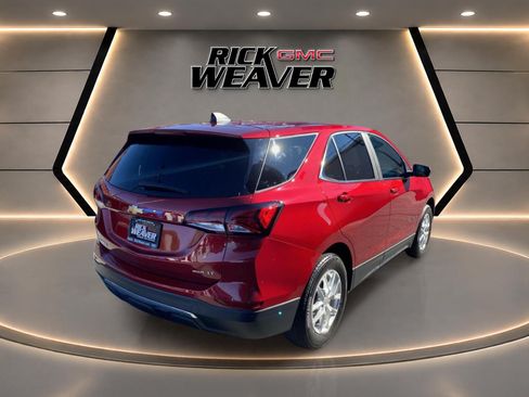 Used 2024 Chevrolet Equinox LT AWD/4WD image 6