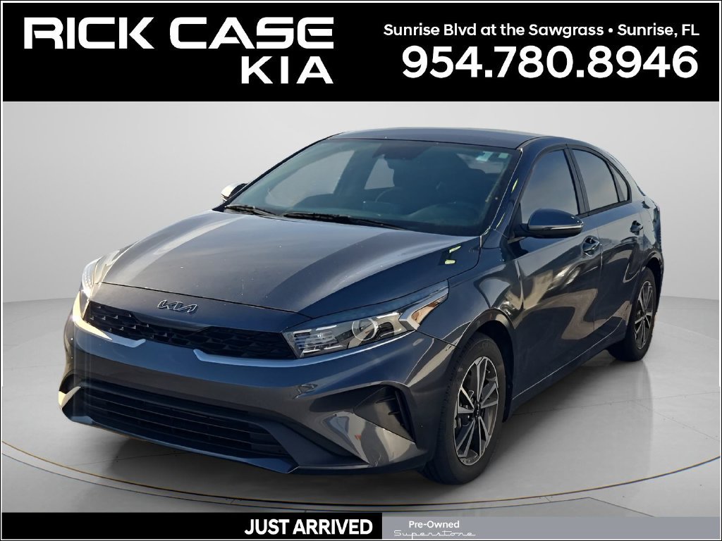 Used 2023 Kia Forte LXS w/ LXS Technology Package FWD image 1