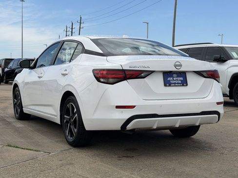 Used 2025 Nissan Sentra SV FWD image 7