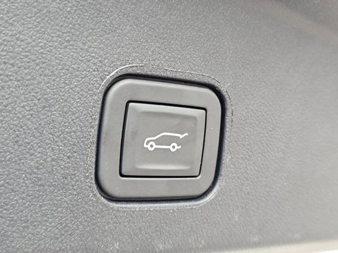 New 2026 Cadillac Lyriq V w/ LPO, Floor Liner Package image 27