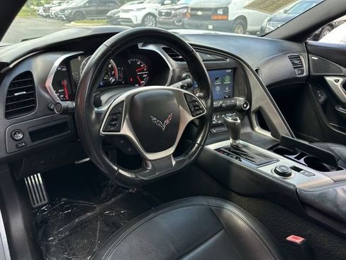Used 2018 Chevrolet Corvette Stingray Coupe w/ Carbon Flash Badge Package RWD image 15