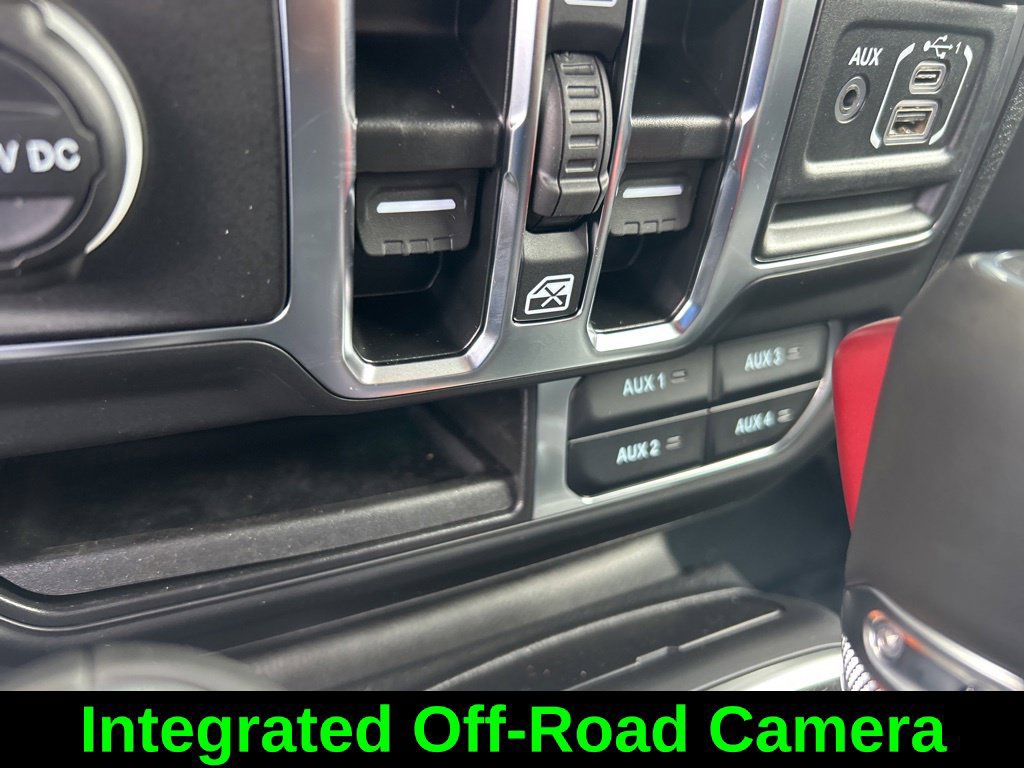 Certified 2025 Jeep Wrangler Unlimited Sahara AWD/4WD image 41