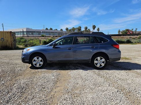 Used 2016 Subaru Outback 2.5i image 4