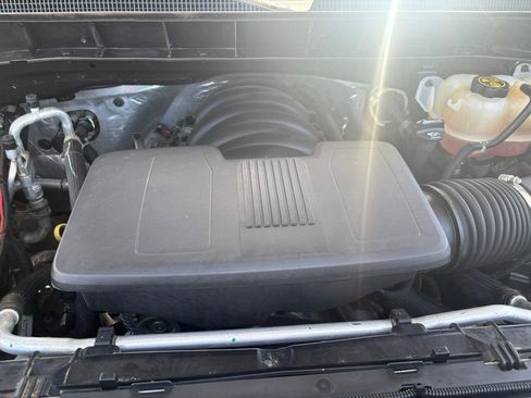 Used 2021 Chevrolet Silverado 1500 Custom Trail Boss w/ LPO, Dark Essentials Package image 61