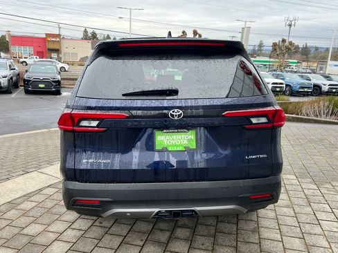 New 2026 Toyota Grand Highlander Limited image 4