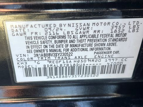 Used 2025 Nissan Sentra S FWD image 24