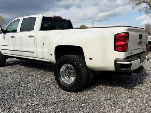 Used 2016 GMC Sierra 3500 Denali w/ Duramax Plus Package image 5
