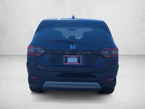 New 2025 Honda Pilot EX-L image 8