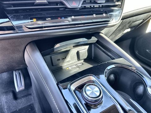 New 2026 Buick Envision Sport Touring image 27